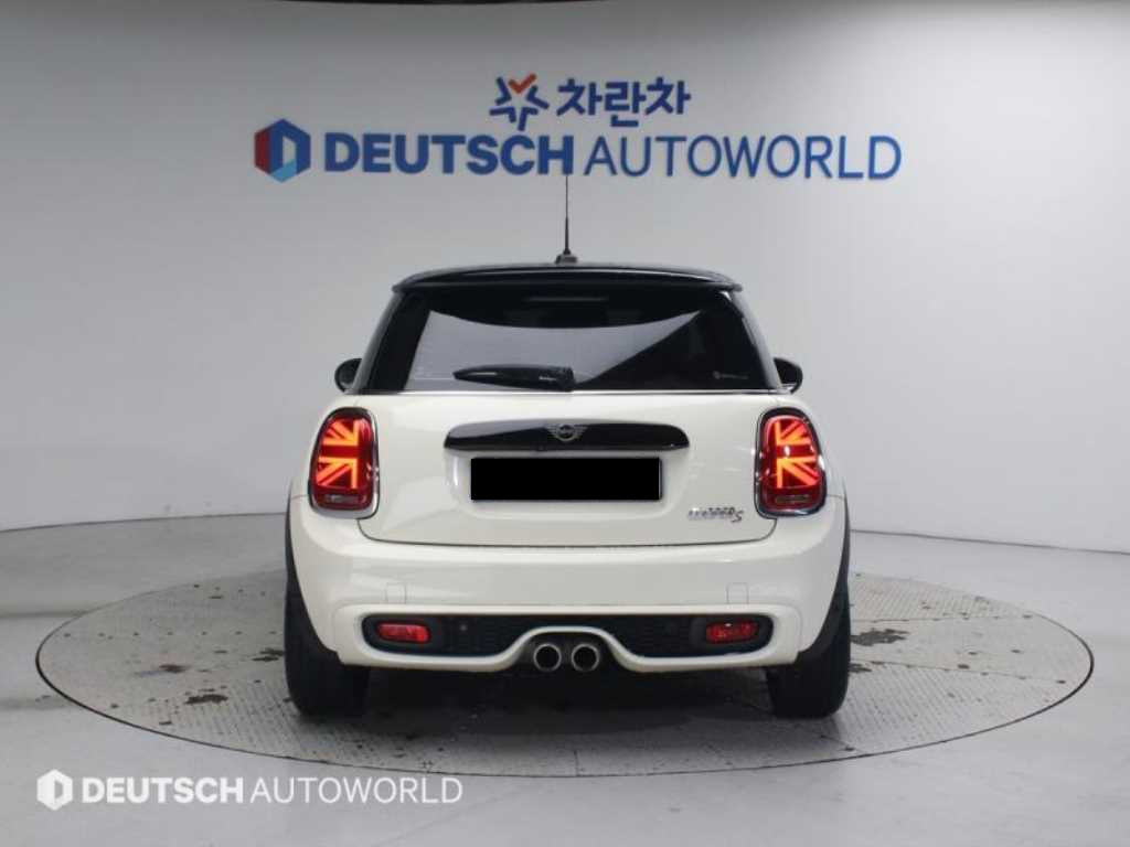 Mini Cooper — photo 04