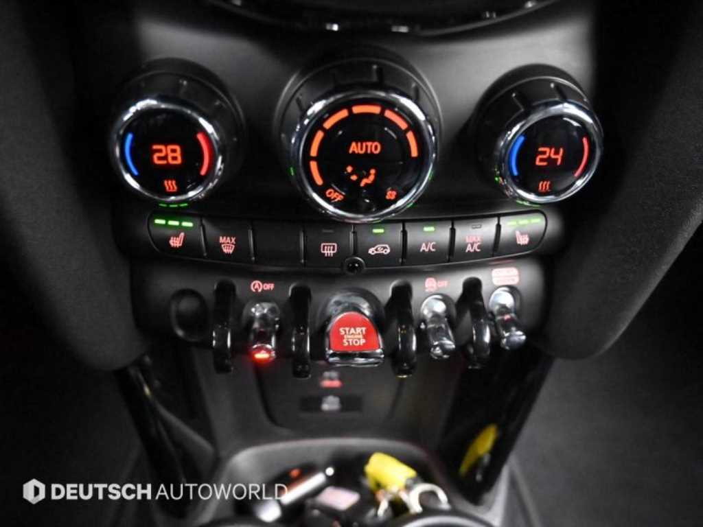 Mini Cooper — photo 17