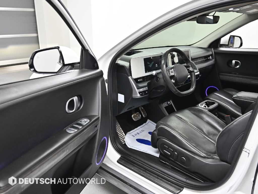 Hyundai Ioniq5 — photo 11