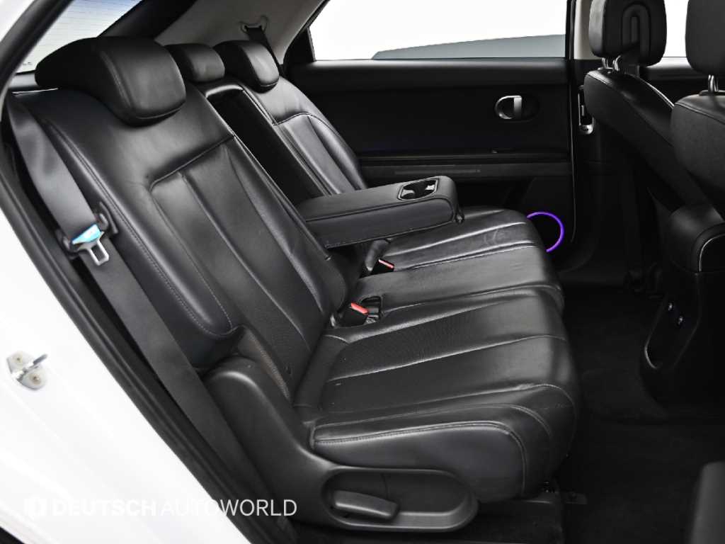 Hyundai Ioniq5 — photo 12