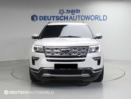 Ford Explorer — photo 03