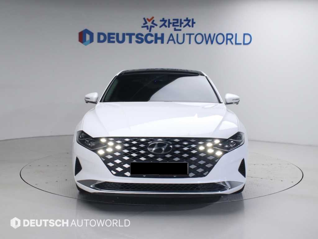 Hyundai Grandeur — photo 03