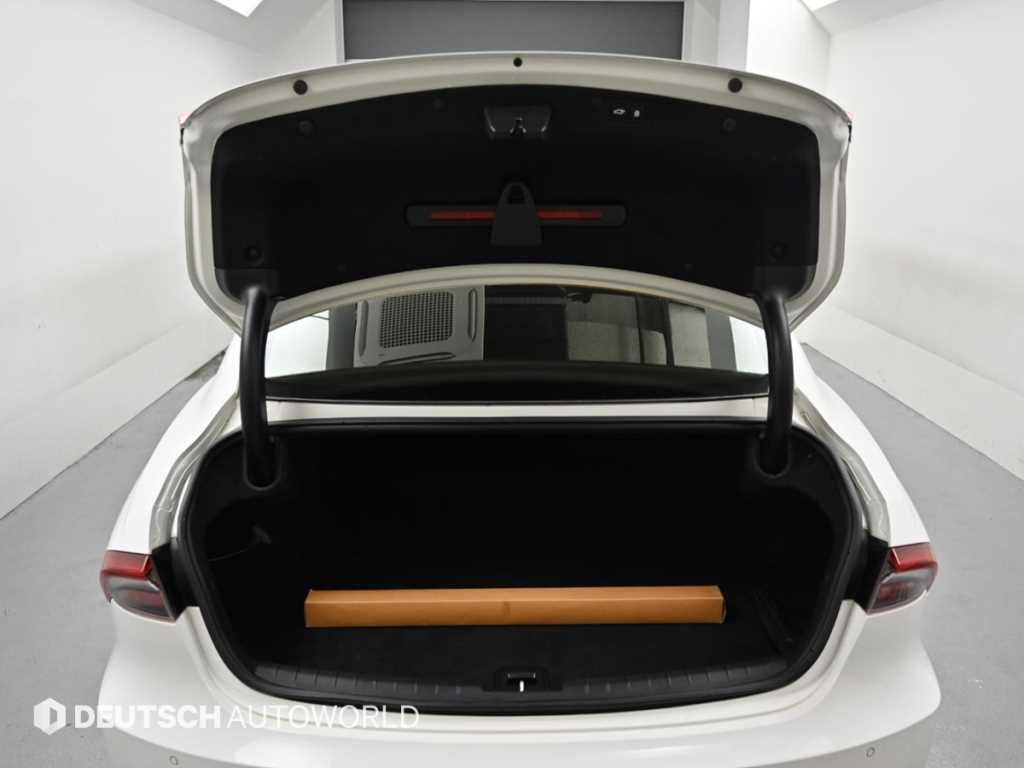 Hyundai Grandeur — photo 19