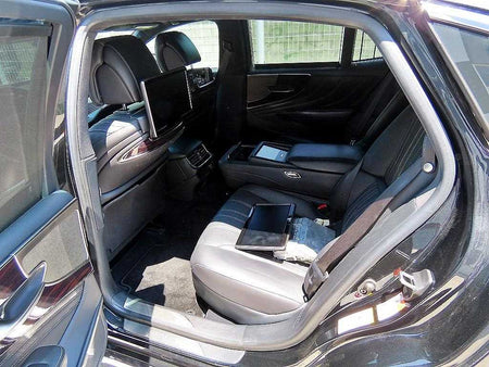 Lexus LS — photo 06