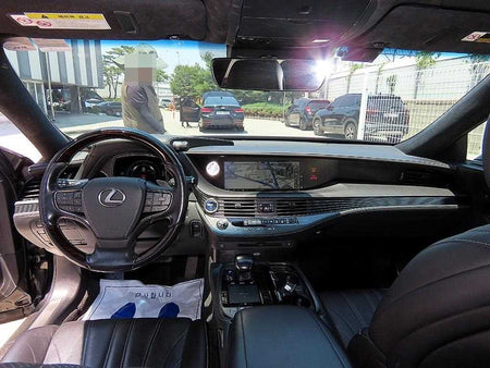 Lexus LS — photo 07