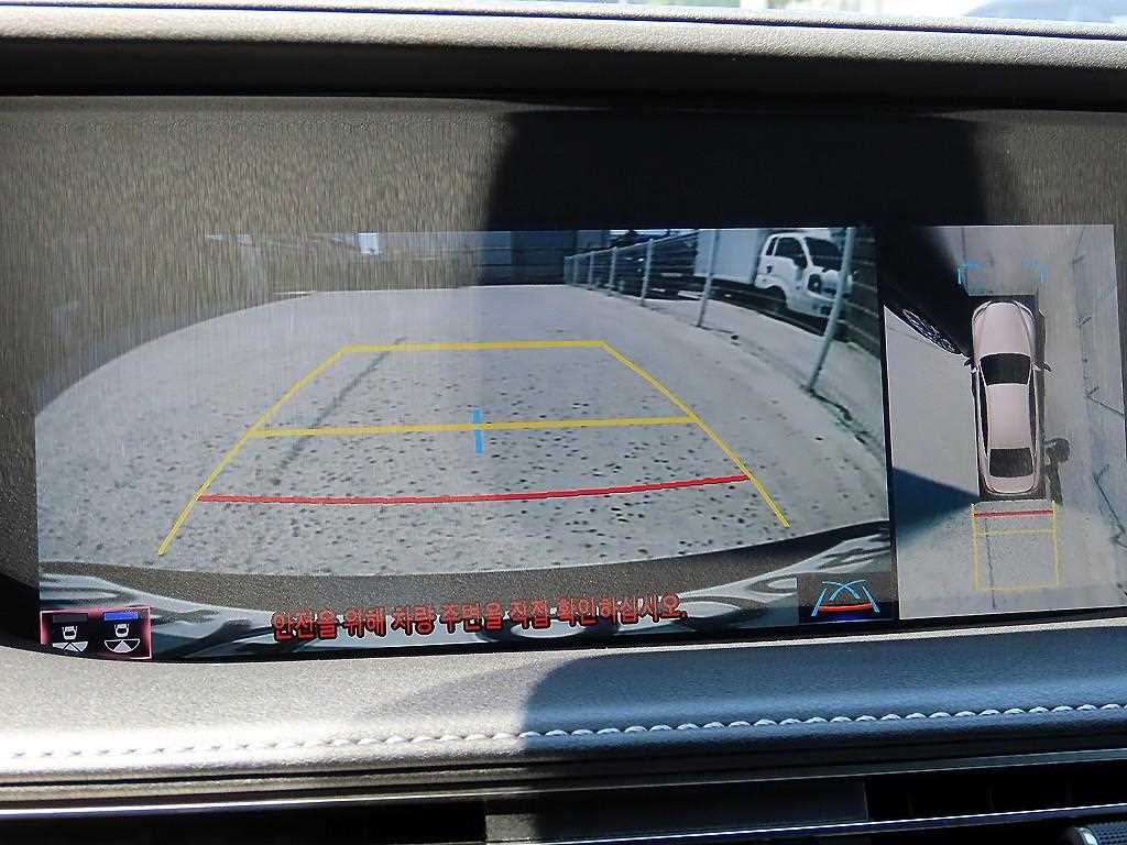 Lexus LS — photo 13
