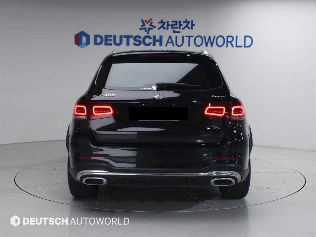 Mercedes-Benz GLC-Class — photo 05