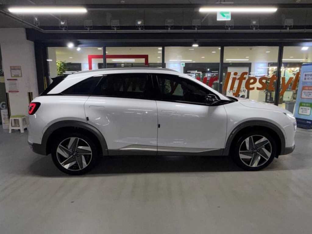 Hyundai Nexo — photo 03
