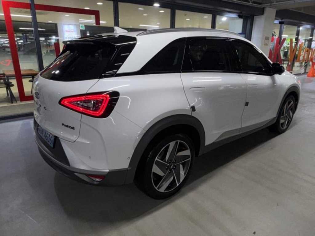 Hyundai Nexo — photo 04