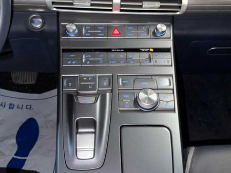 Hyundai Nexo — photo 11