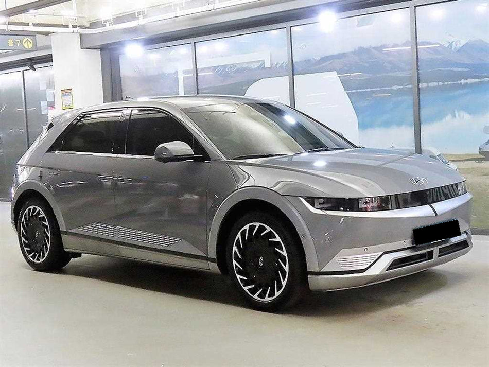 Hyundai Ioniq5 — photo 02