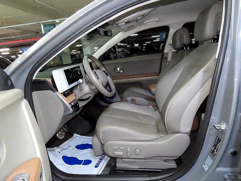 Hyundai Ioniq5 — photo 07