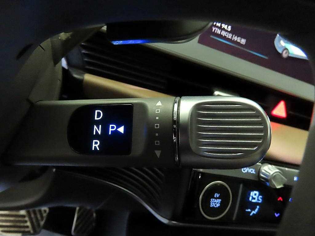 Hyundai Ioniq5 — photo 12