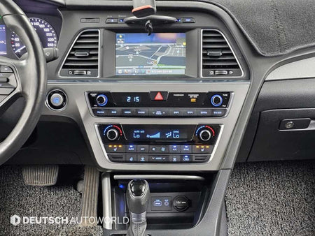 Hyundai Sonata — photo 14