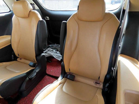 Kia Carnival — photo 07