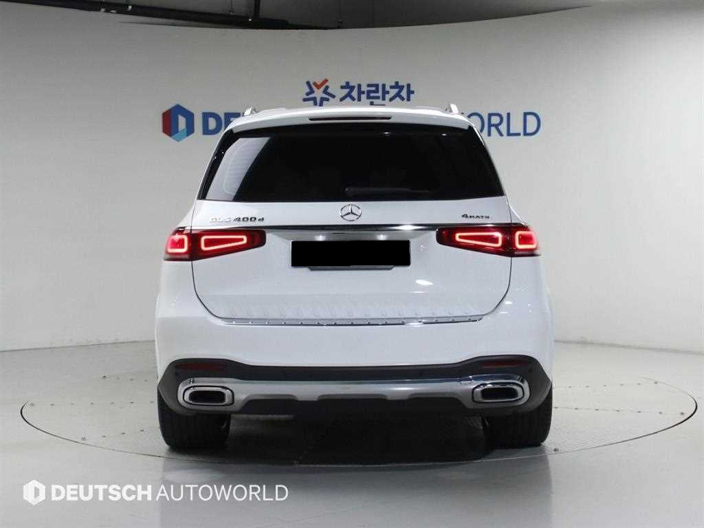 Mercedes-Benz GLS-Class — photo 04