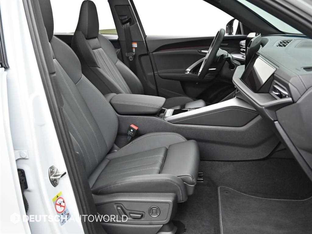 Audi Q5 — photo 10