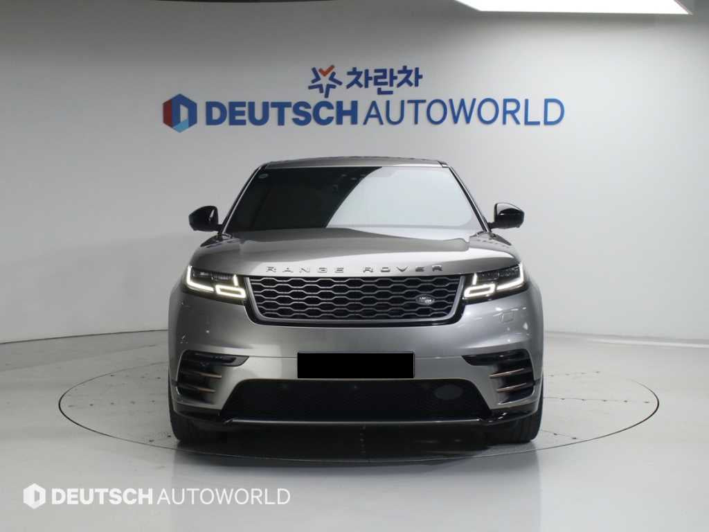 Land Rover Range Rover Velar — photo 03