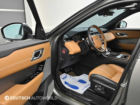 Land Rover Range Rover Velar — photo 11