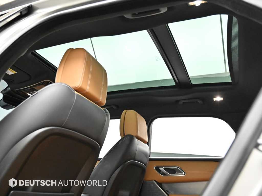 Land Rover Range Rover Velar — photo 18