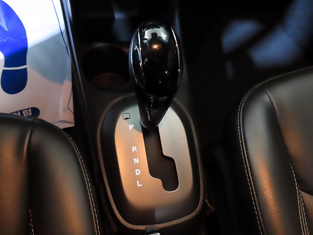 CHEVROLET Spark — photo 12