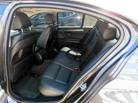 BMW 5-Series — photo 06