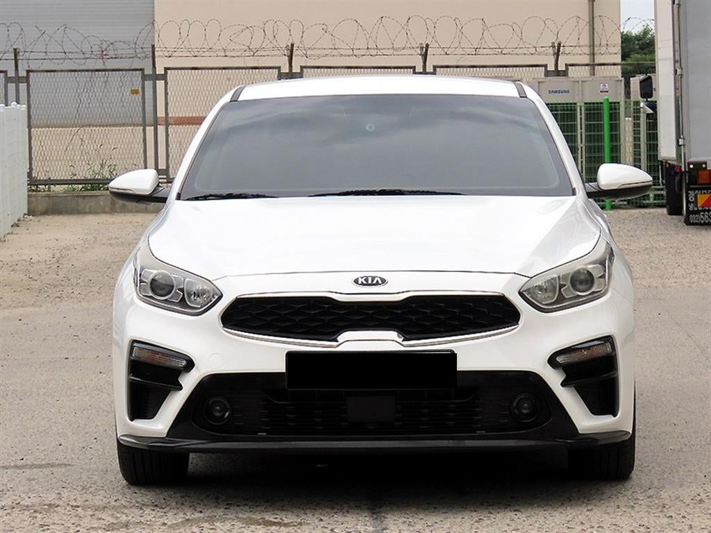 Kia K3 — photo 01
