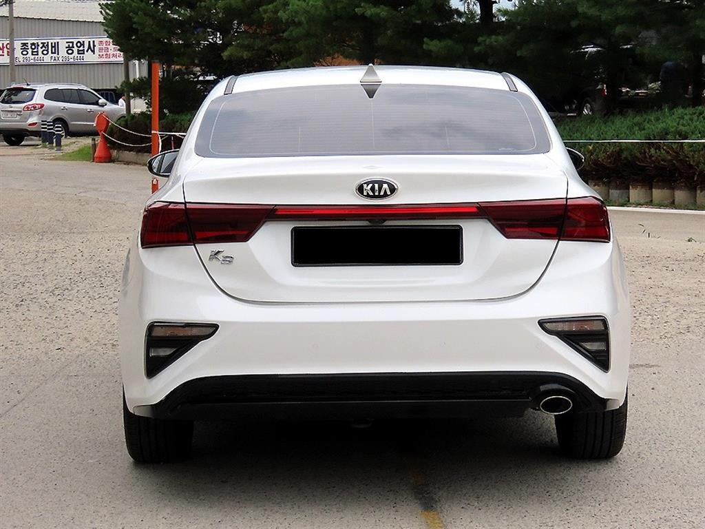 Kia K3 — photo 04