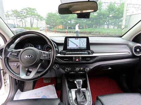 Kia K3 — photo 07