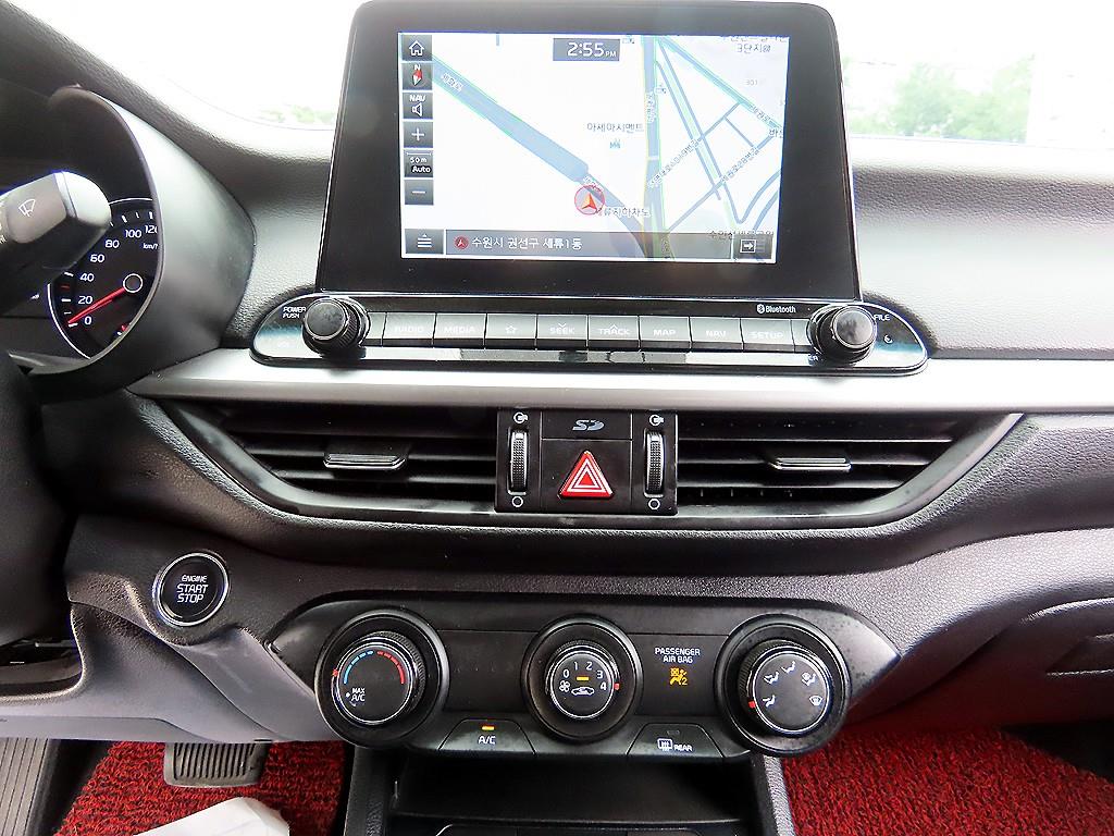 Kia K3 — photo 13