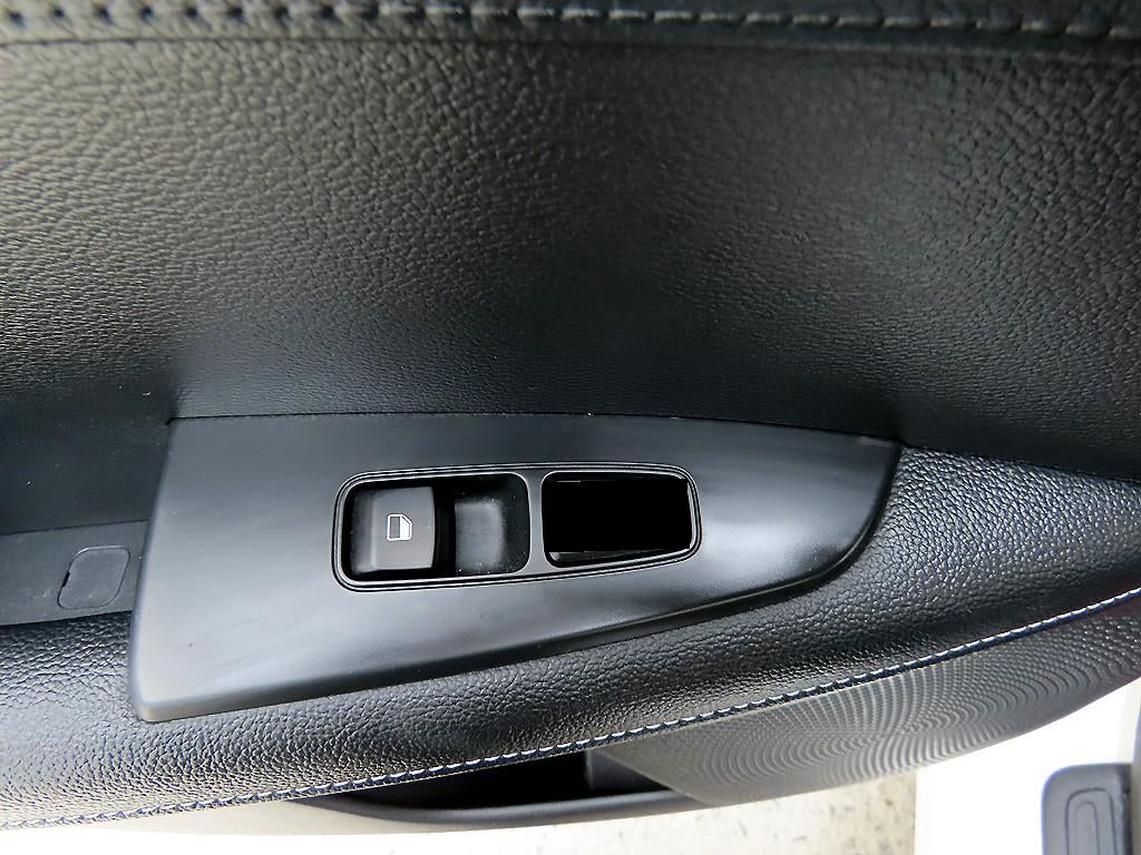 Kia K3 — photo 17