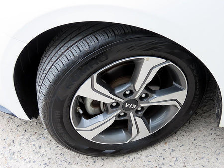 Kia K3 — photo 20