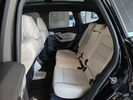 BMW X1 — photo 06