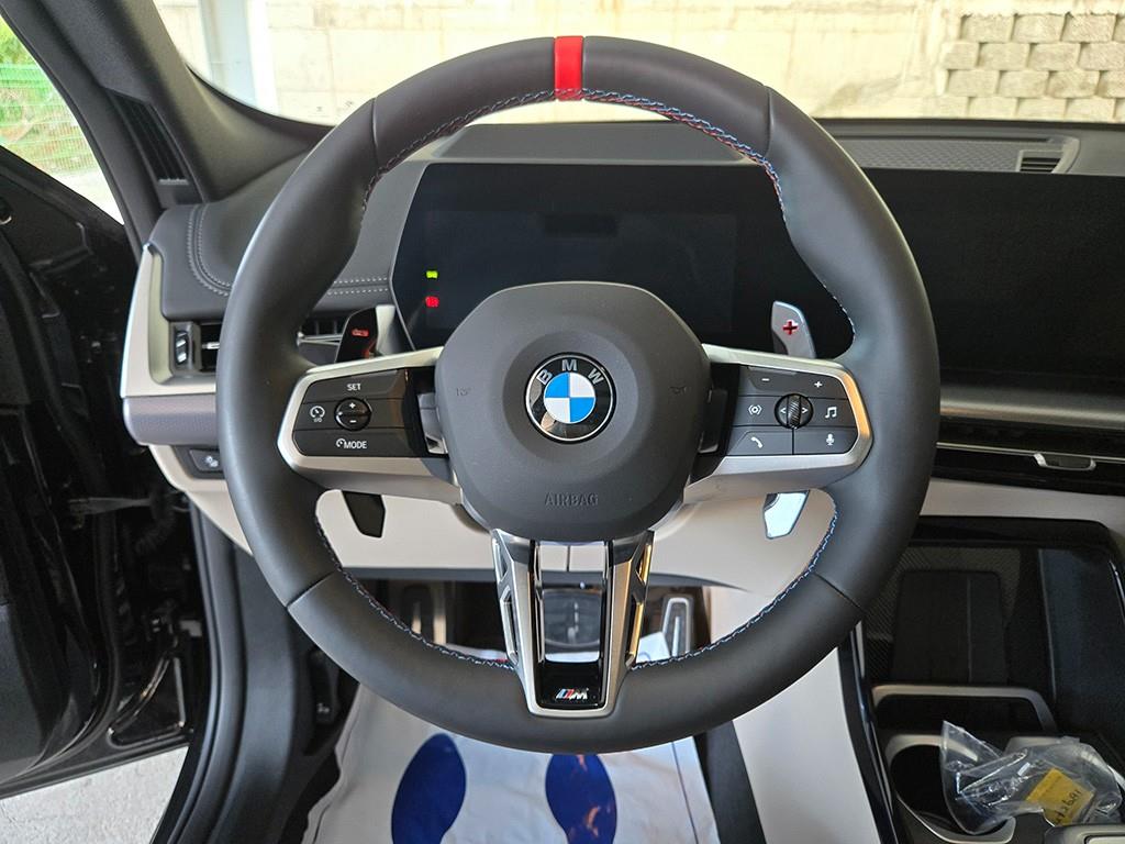BMW X1 — photo 07