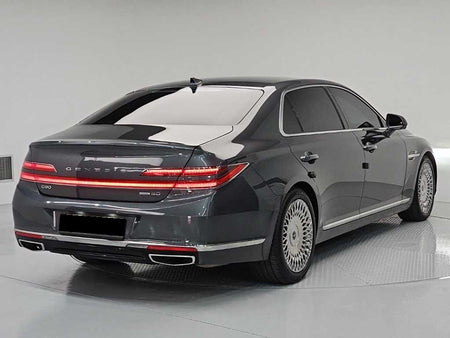 Genesis G90 — photo 04