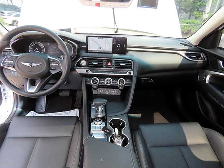 Genesis G70 — photo 07