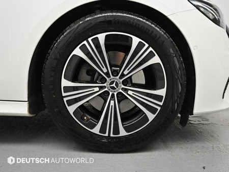 Mercedes-Benz E-Class — photo 05