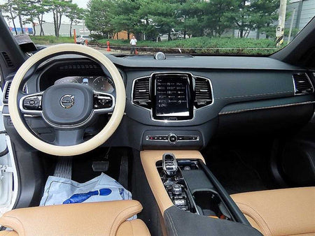 Volvo XC90 — photo 07