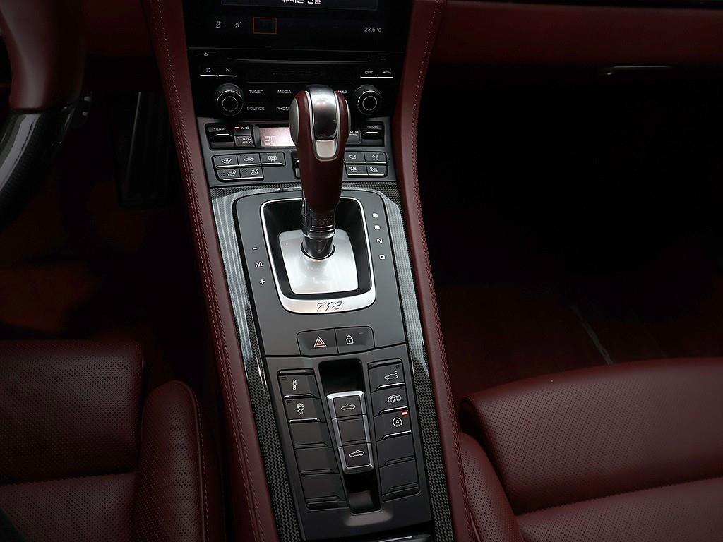 Porsche 718 — photo 10