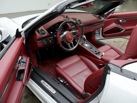 Porsche 718 — photo 11