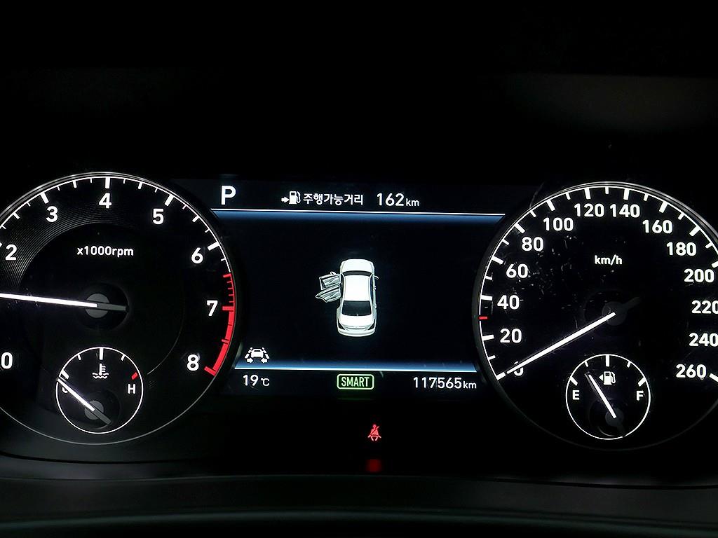 Genesis EQ900 — photo 06