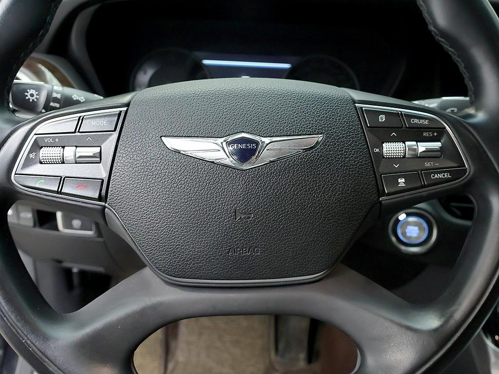 Genesis EQ900 — photo 15