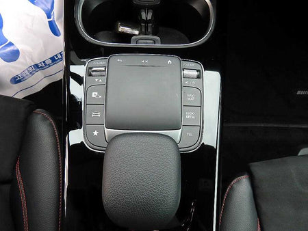 Mercedes-Benz CLA-Class — photo 13