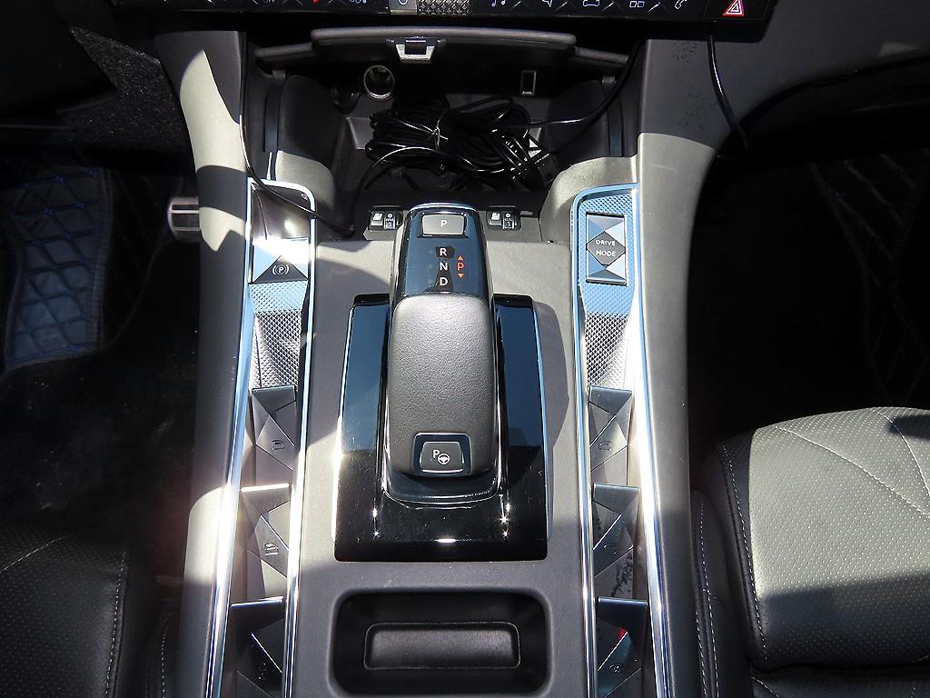Citroen-DS DS7 — photo 10