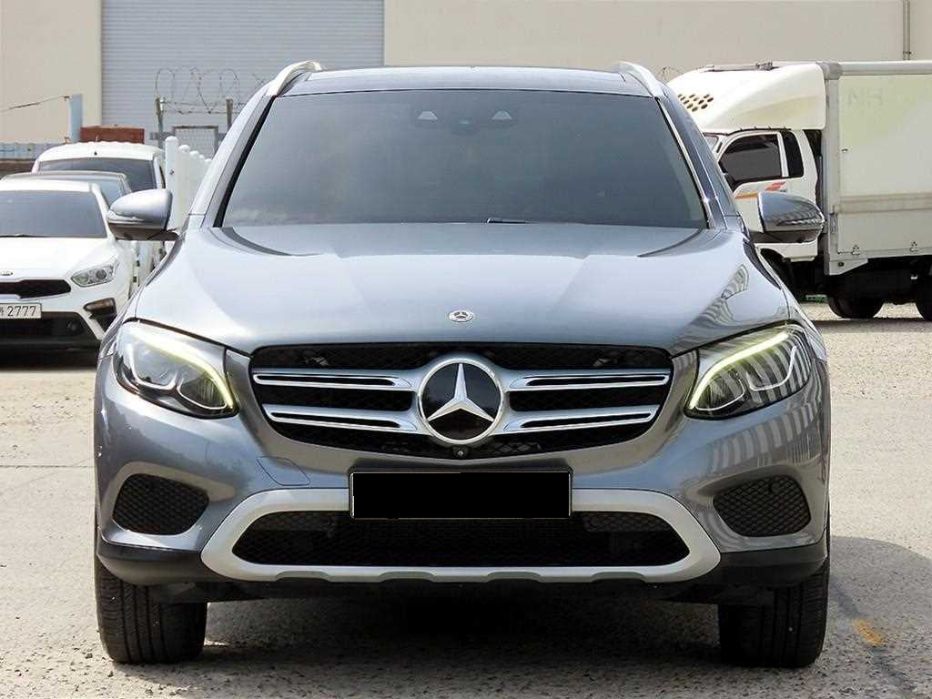 Mercedes-Benz GLC-Class — photo 01