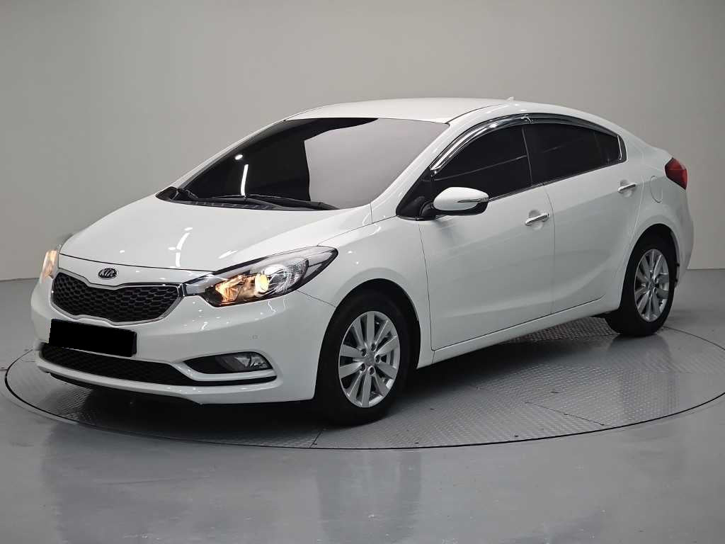 Kia K3 — photo 01