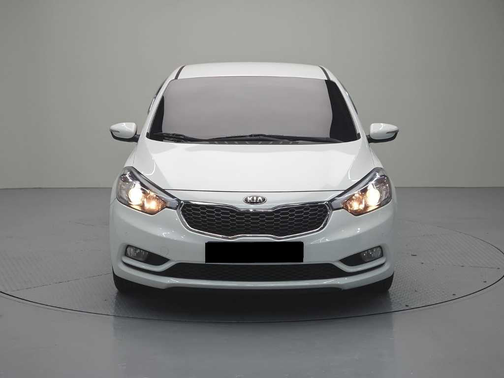 Kia K3 — photo 02