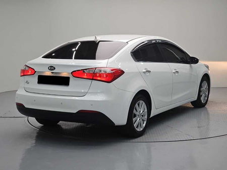 Kia K3 — photo 04