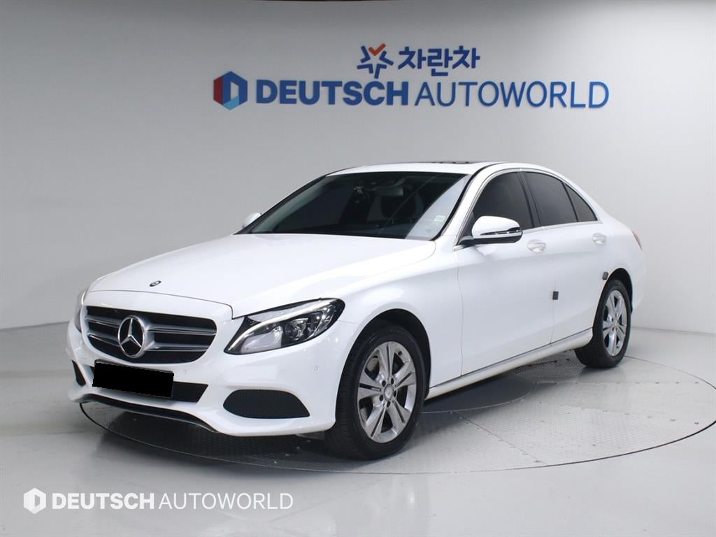 Mercedes-Benz C-Class — photo 01