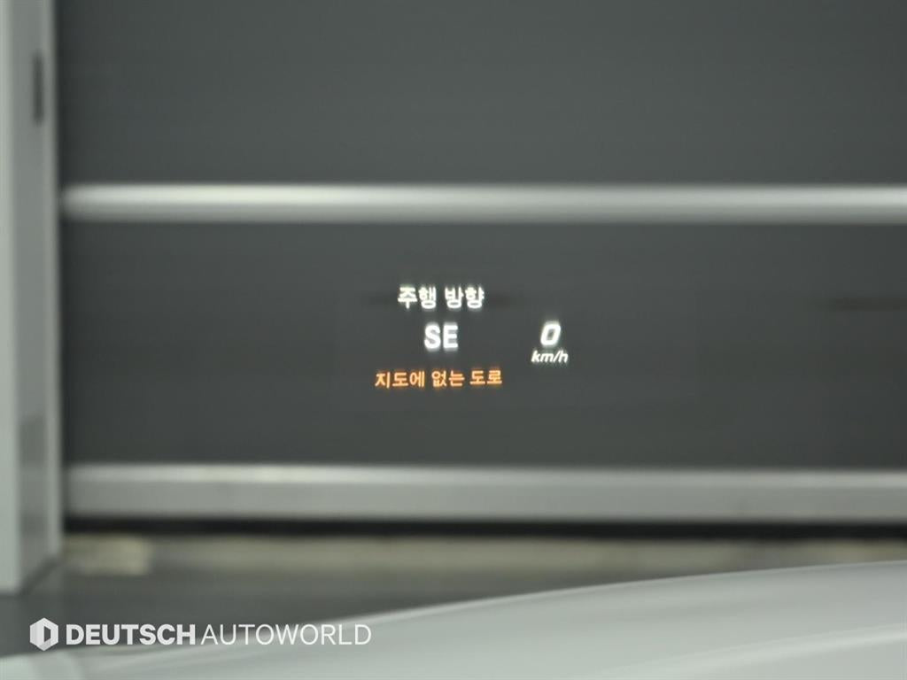 Mercedes-Benz C-Class — photo 20